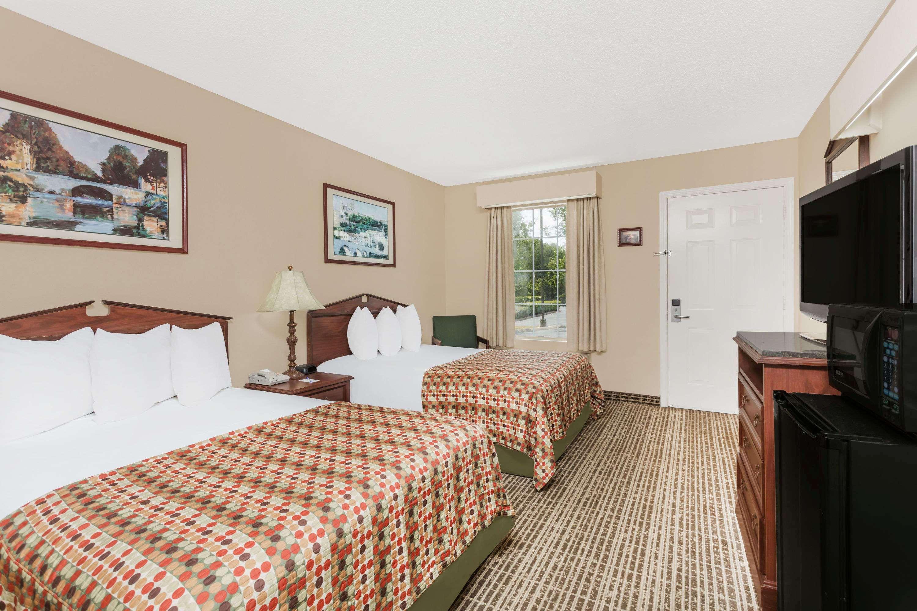 Baymont By Wyndham Anderson Clemson Hotel Ngoại thất bức ảnh
