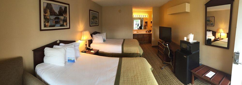 Baymont By Wyndham Anderson Clemson Hotel Ngoại thất bức ảnh