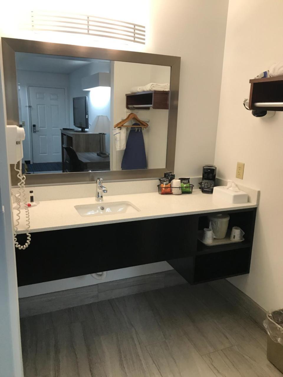 Baymont By Wyndham Anderson Clemson Hotel Ngoại thất bức ảnh